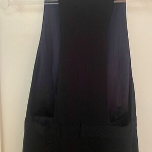 Beautiful Jay Goofry formal v neck Navy blue
Never worn